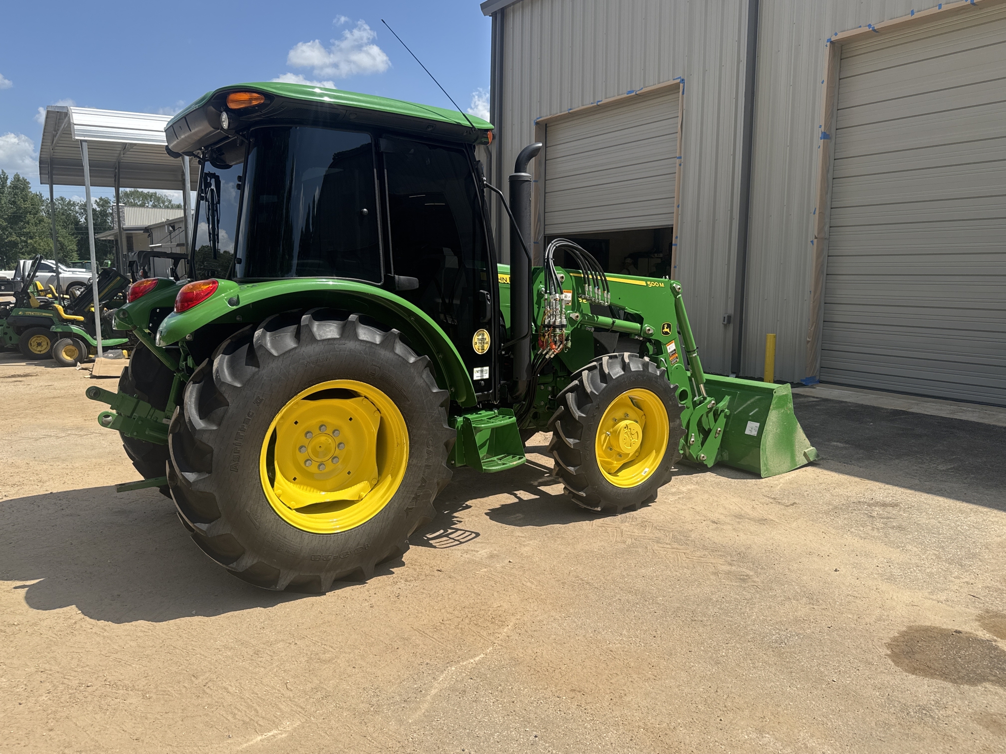 2024 John Deere 5075E Premium CAB Image 7