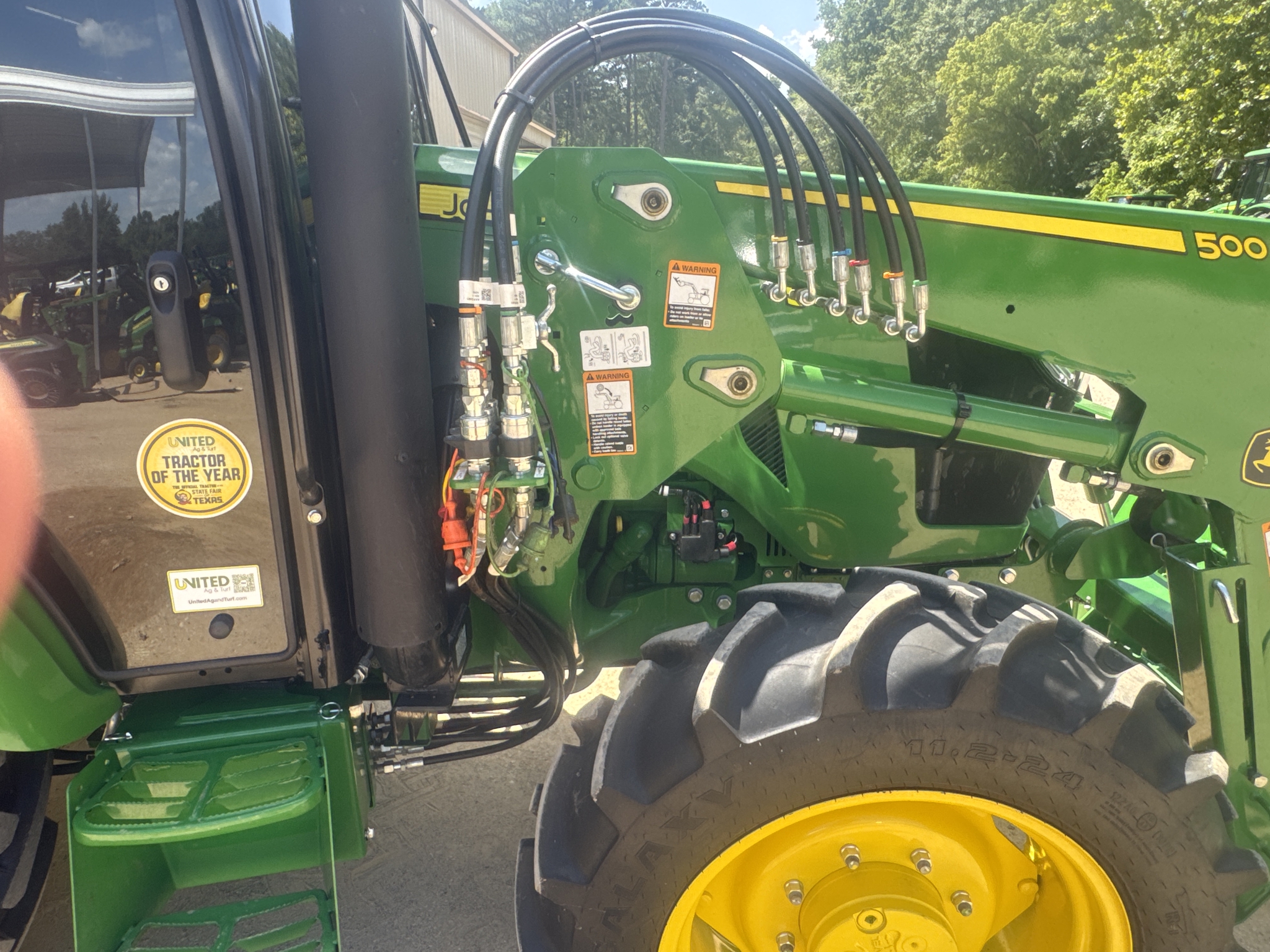 2024 John Deere 5075E Premium CAB Image 29