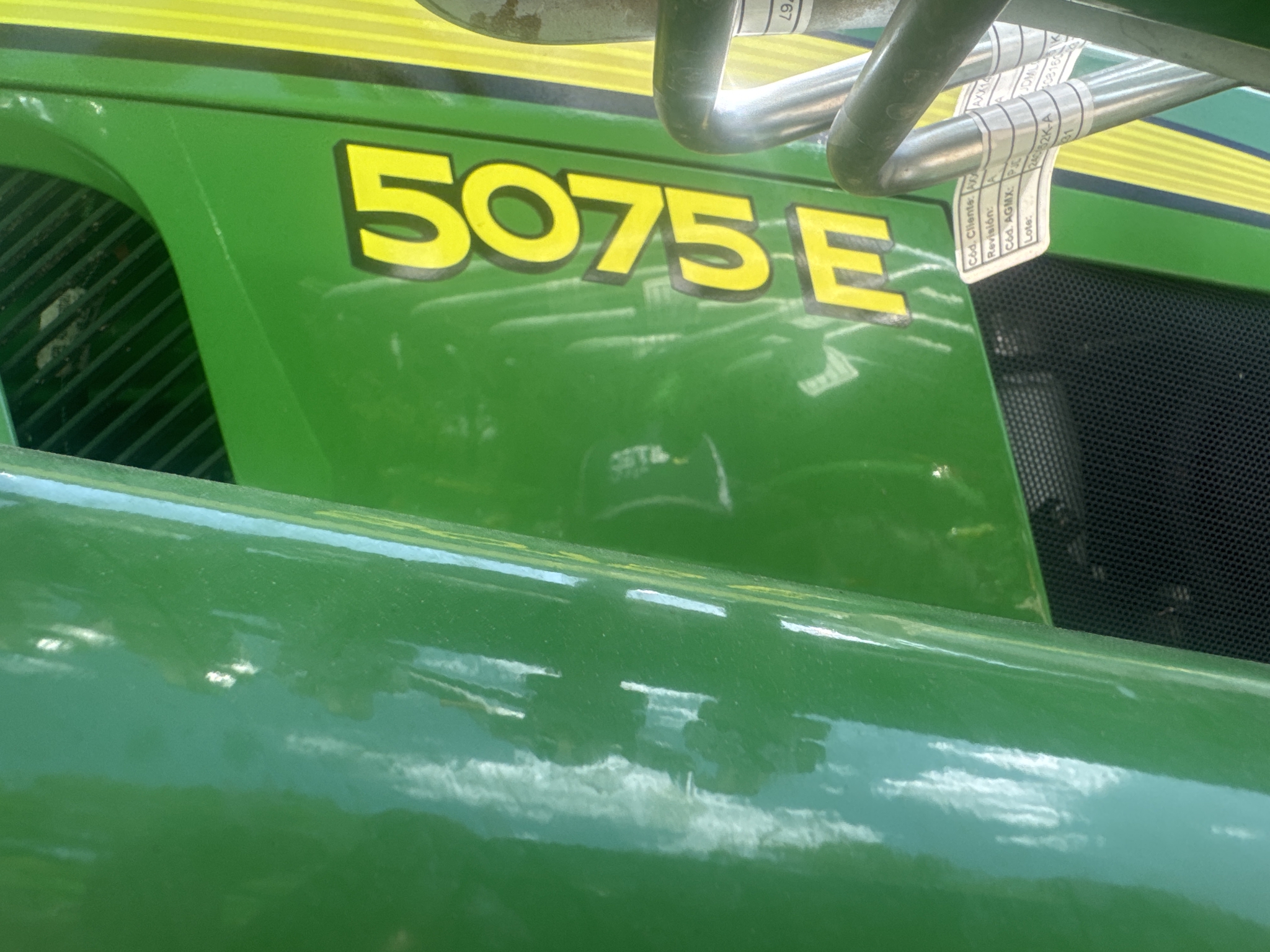 2024 John Deere 5075E Premium CAB Image 33