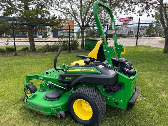 Used 2020 John Deere Z950M Zero Turn Mowers at Horizon Ag & Turf in Edmonton South, AB - Photo4