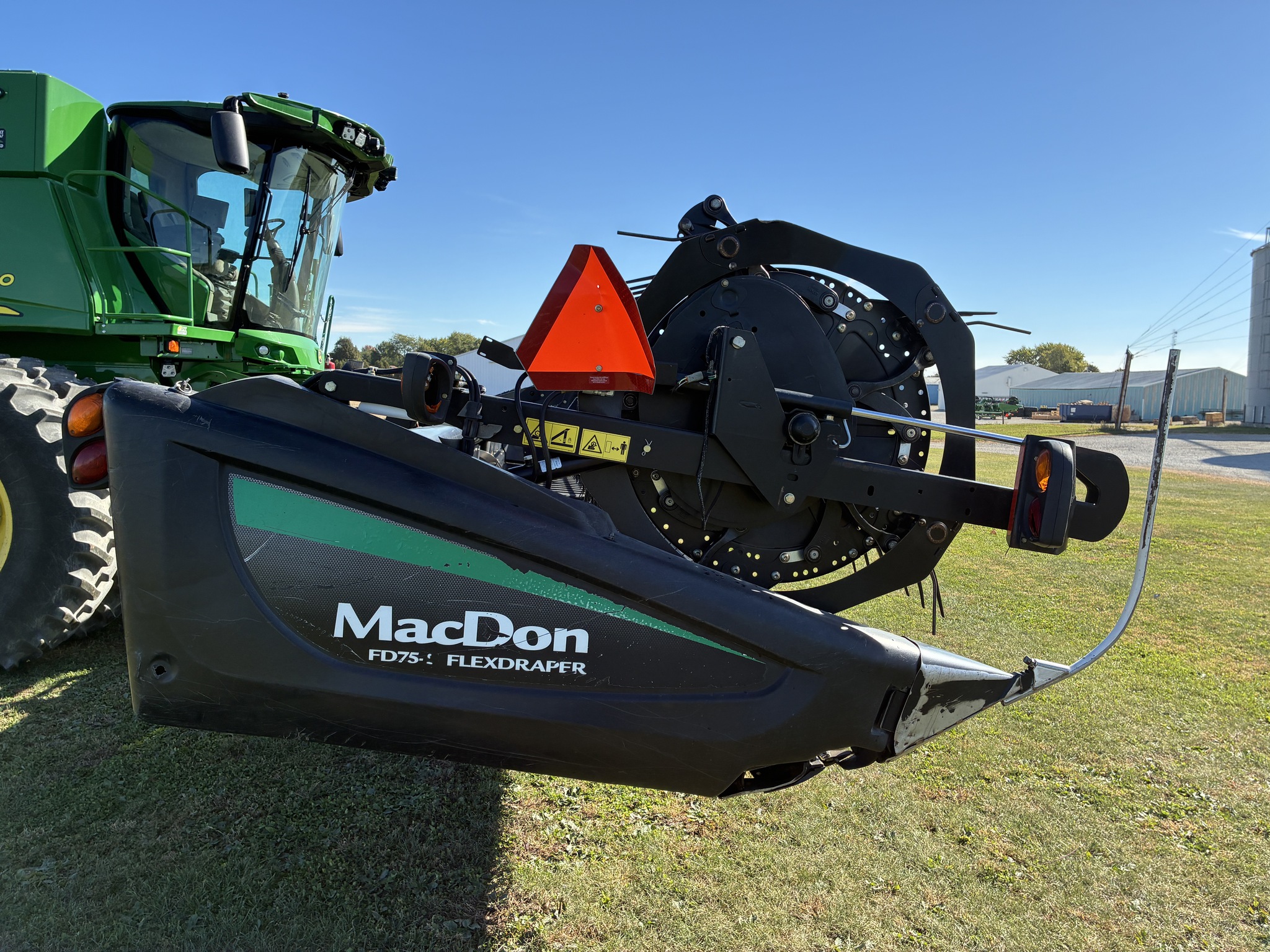 2013 MacDon FD75-40 Image 7