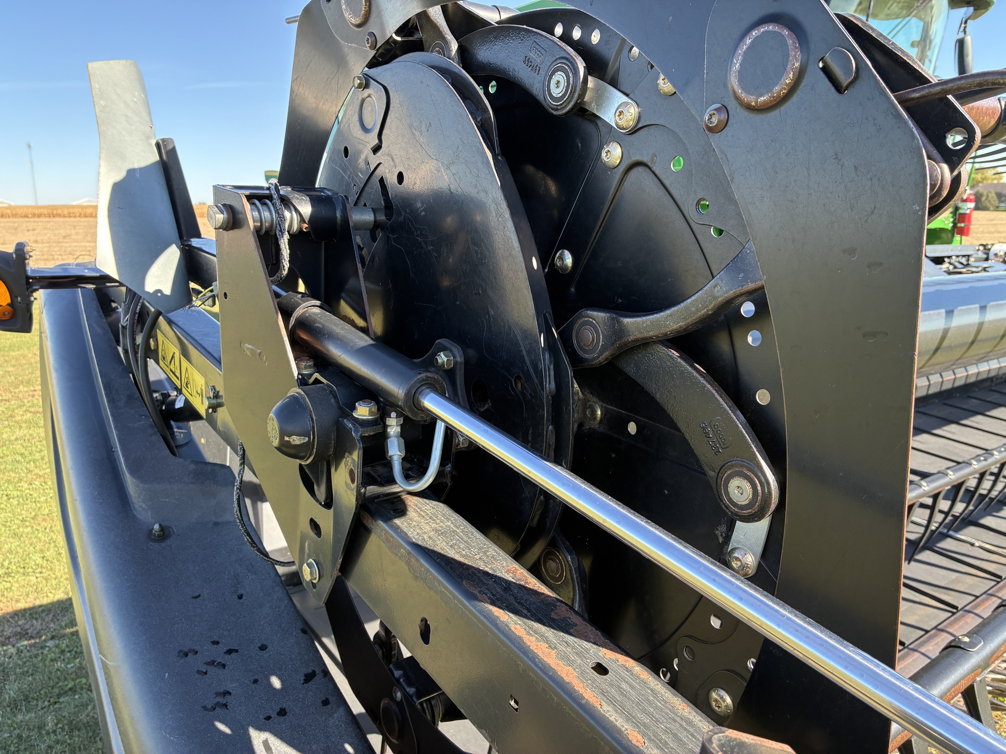 2013 MacDon FD75-40 Image 31