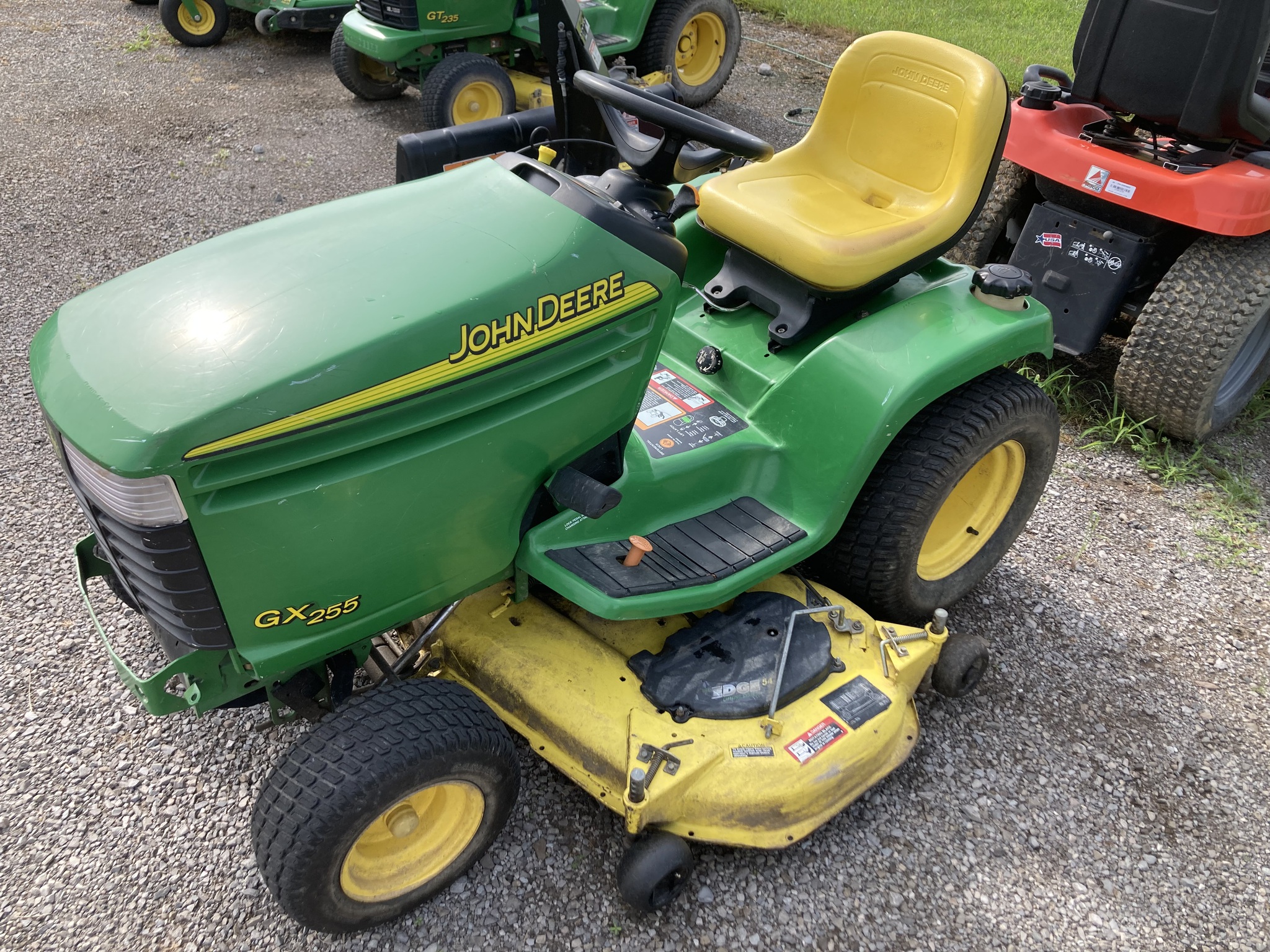 2005 John Deere GX255 Image 1