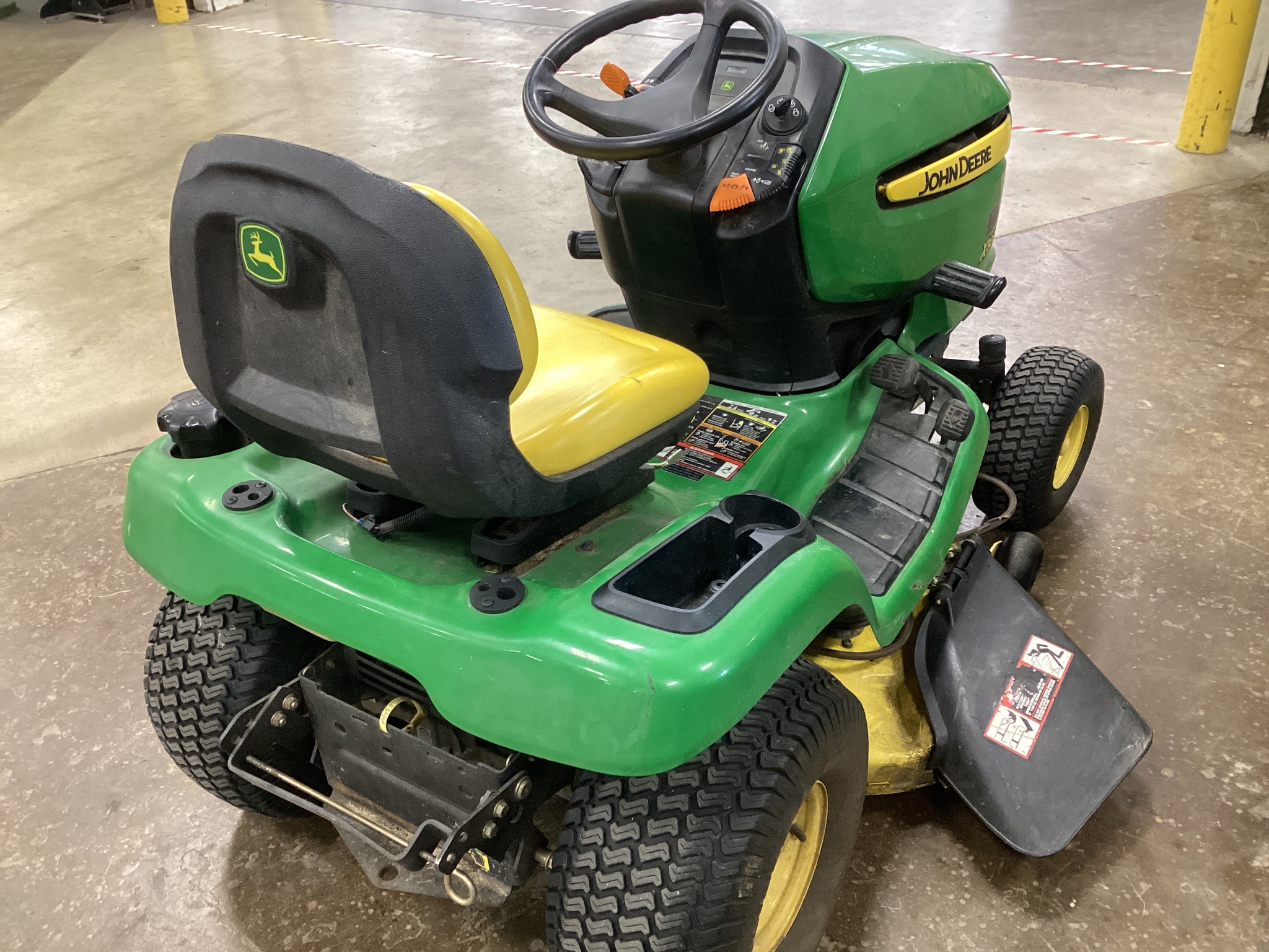 2009 John Deere X300 Image 3