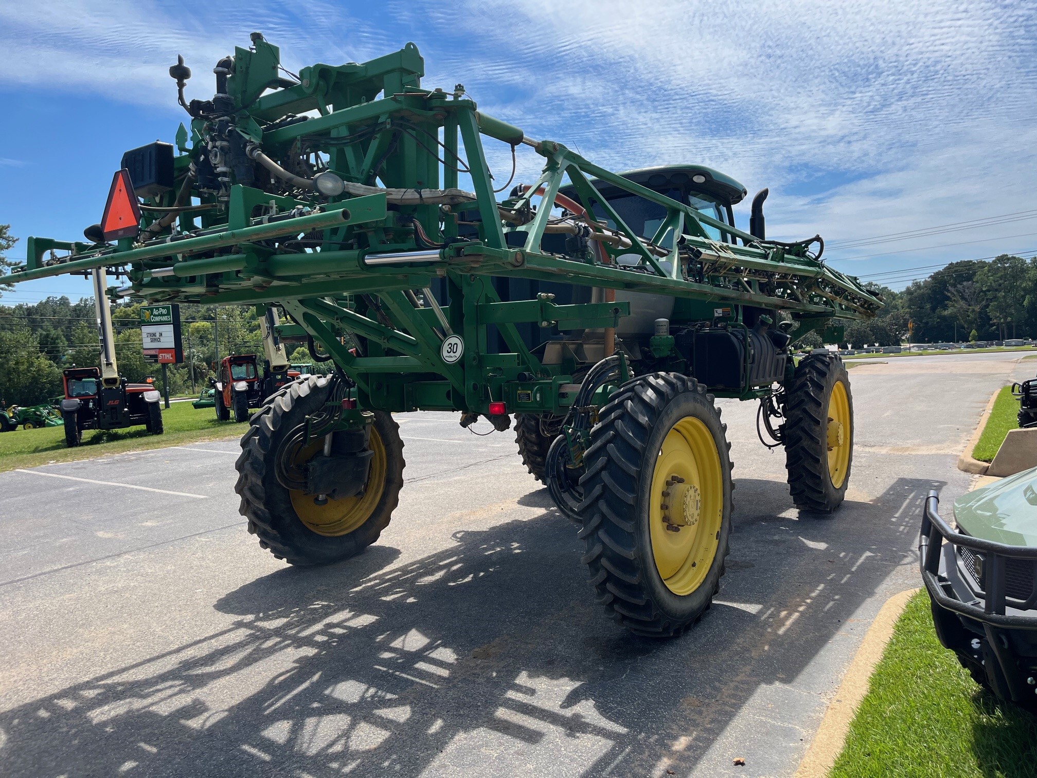 2014 John Deere R4030 Image 3