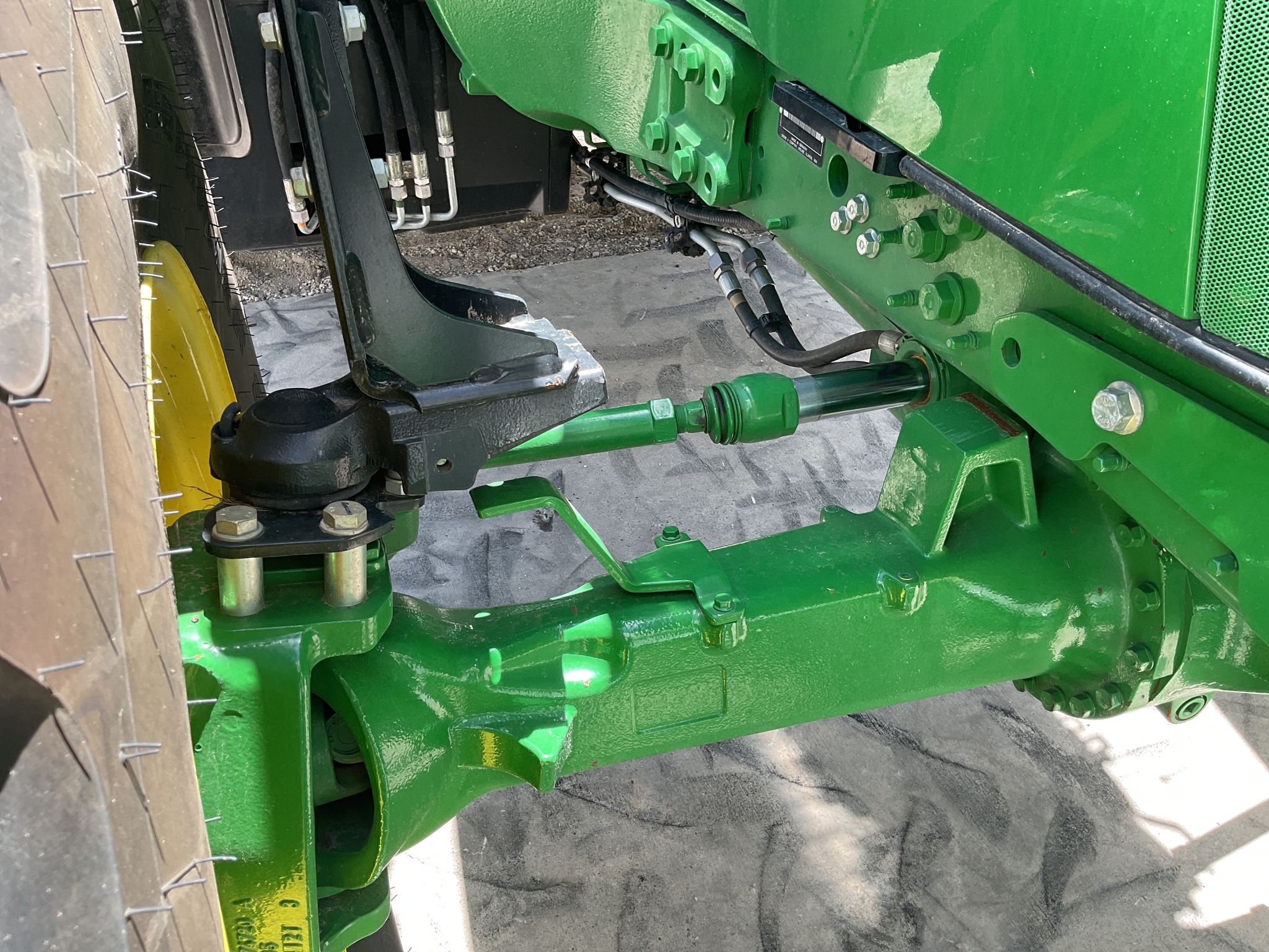 2022 John Deere 6155M Image 24