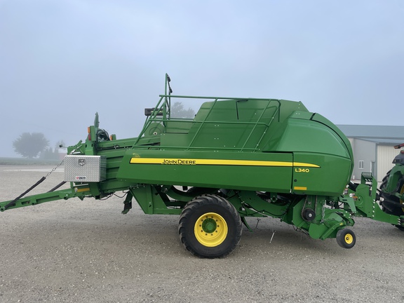 Photo of 2017 John Deere L340