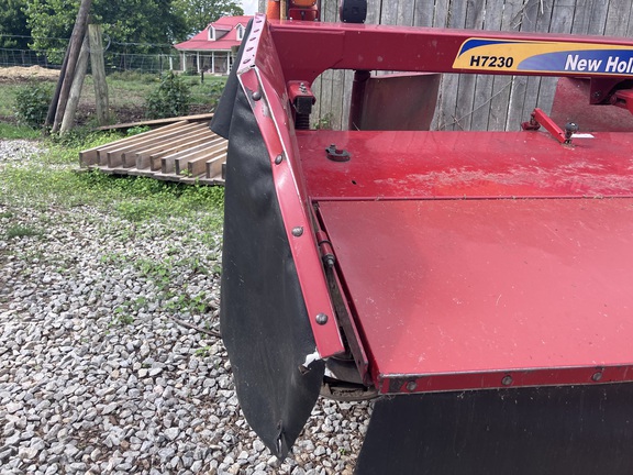 2018 New Holland H7230