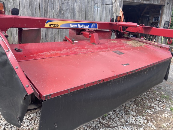 2018 New Holland H7230