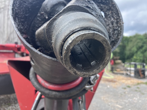 2018 New Holland H7230