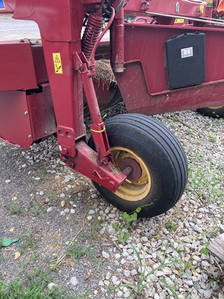 2018 New Holland H7230