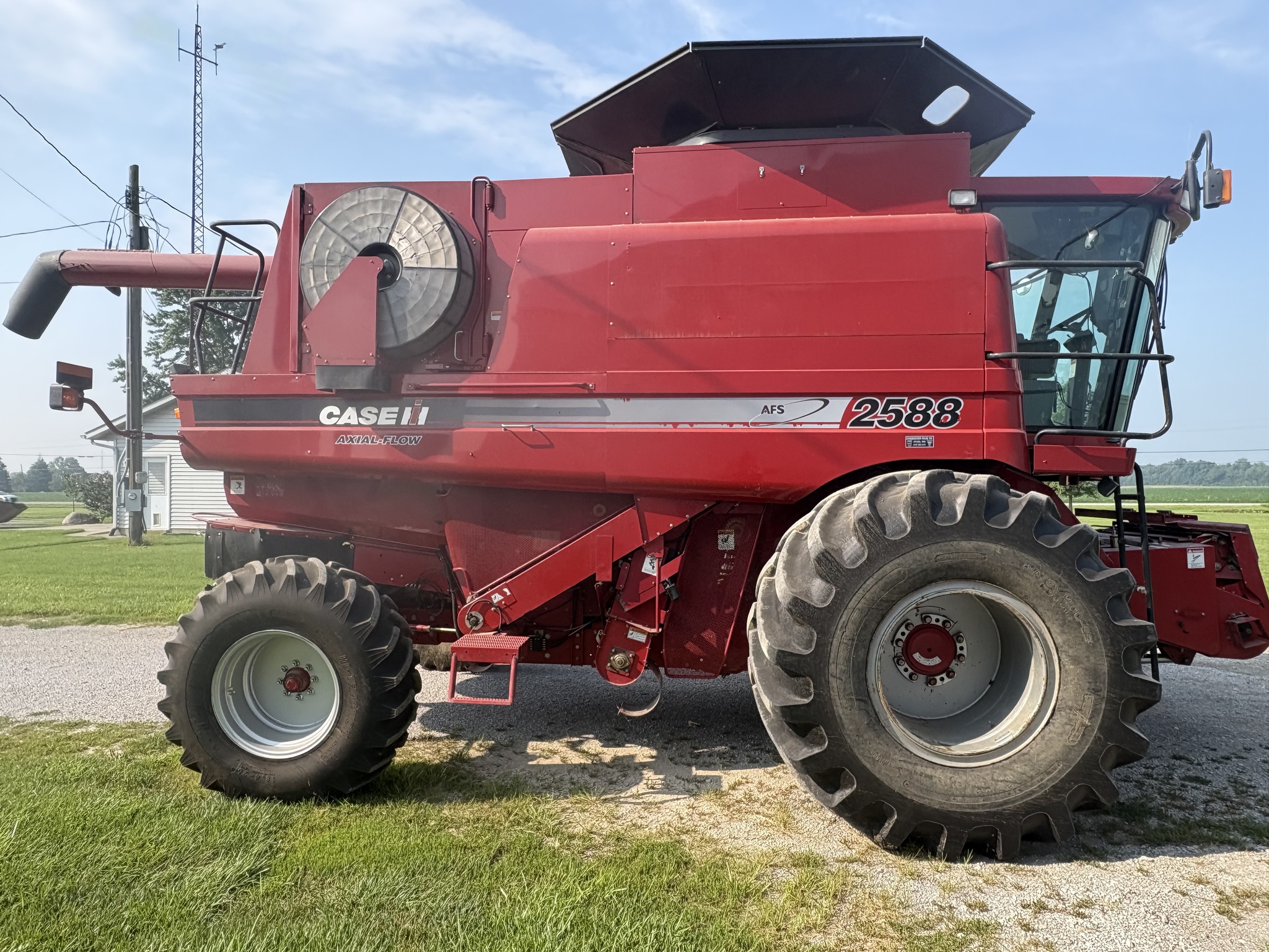 2007 Case IH 2588 Image 4