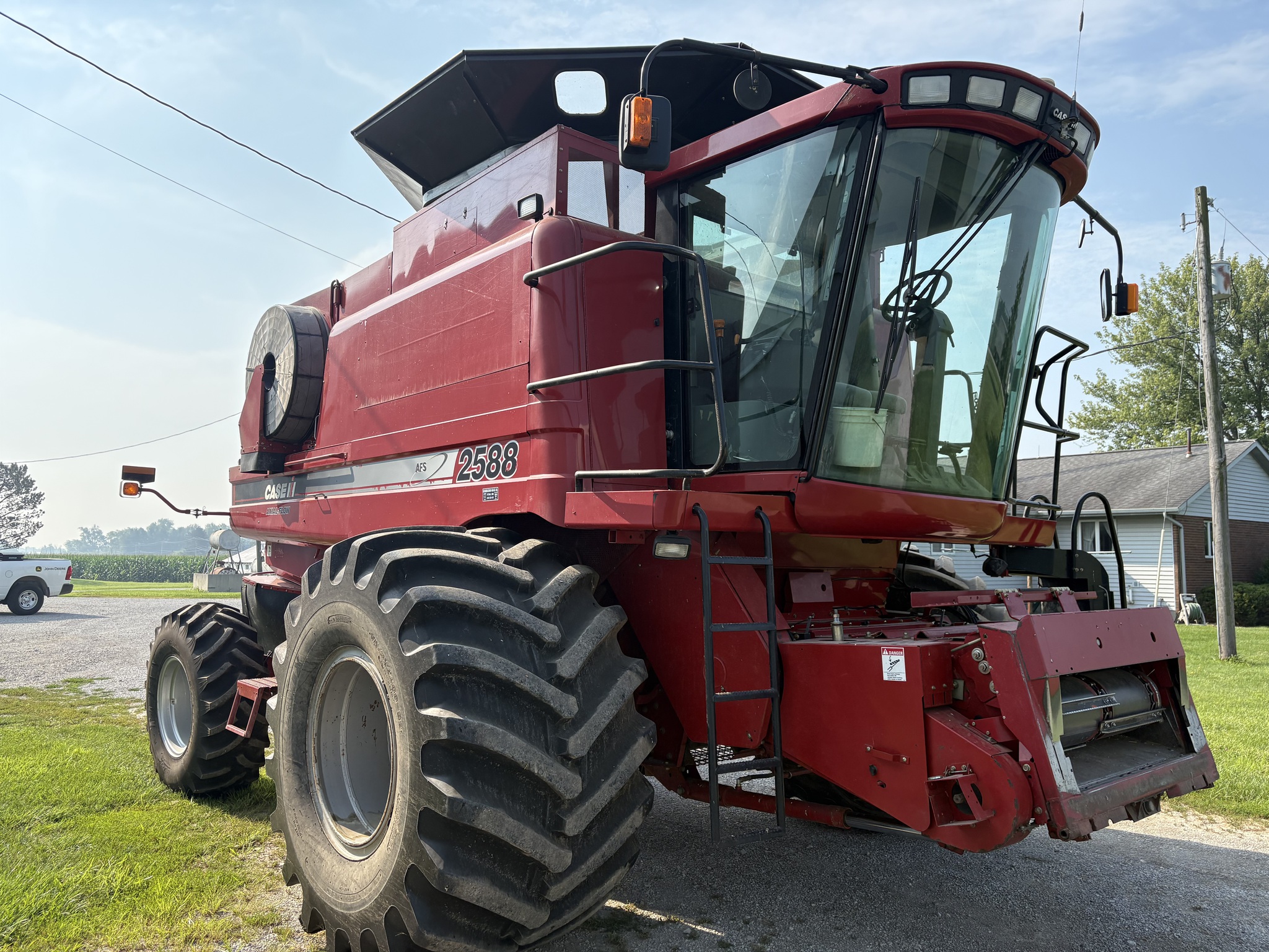 2007 Case IH 2588 Image 3