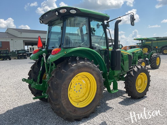 Photo of 2024 John Deere 5105M