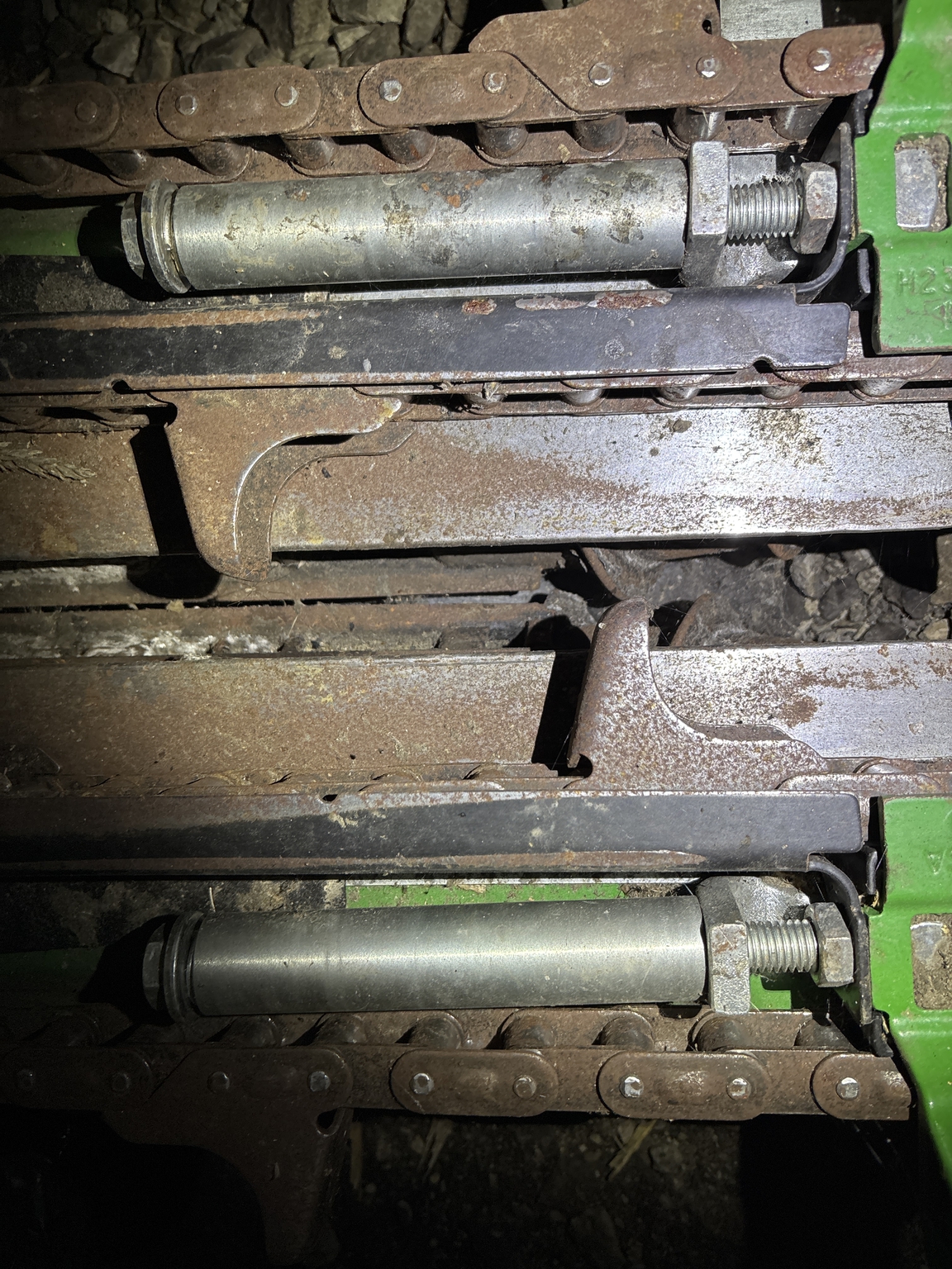 Used 2024 John Deere C6R Corn and Row Crop headers at Koenig Equipment in Anna, OH - PhotoXL4