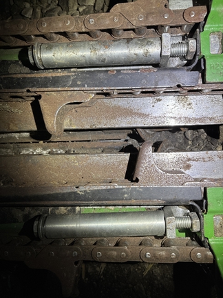 Used 2024 John Deere C6R Corn and Row Crop headers at Koenig Equipment in Anna, OH - Photo4