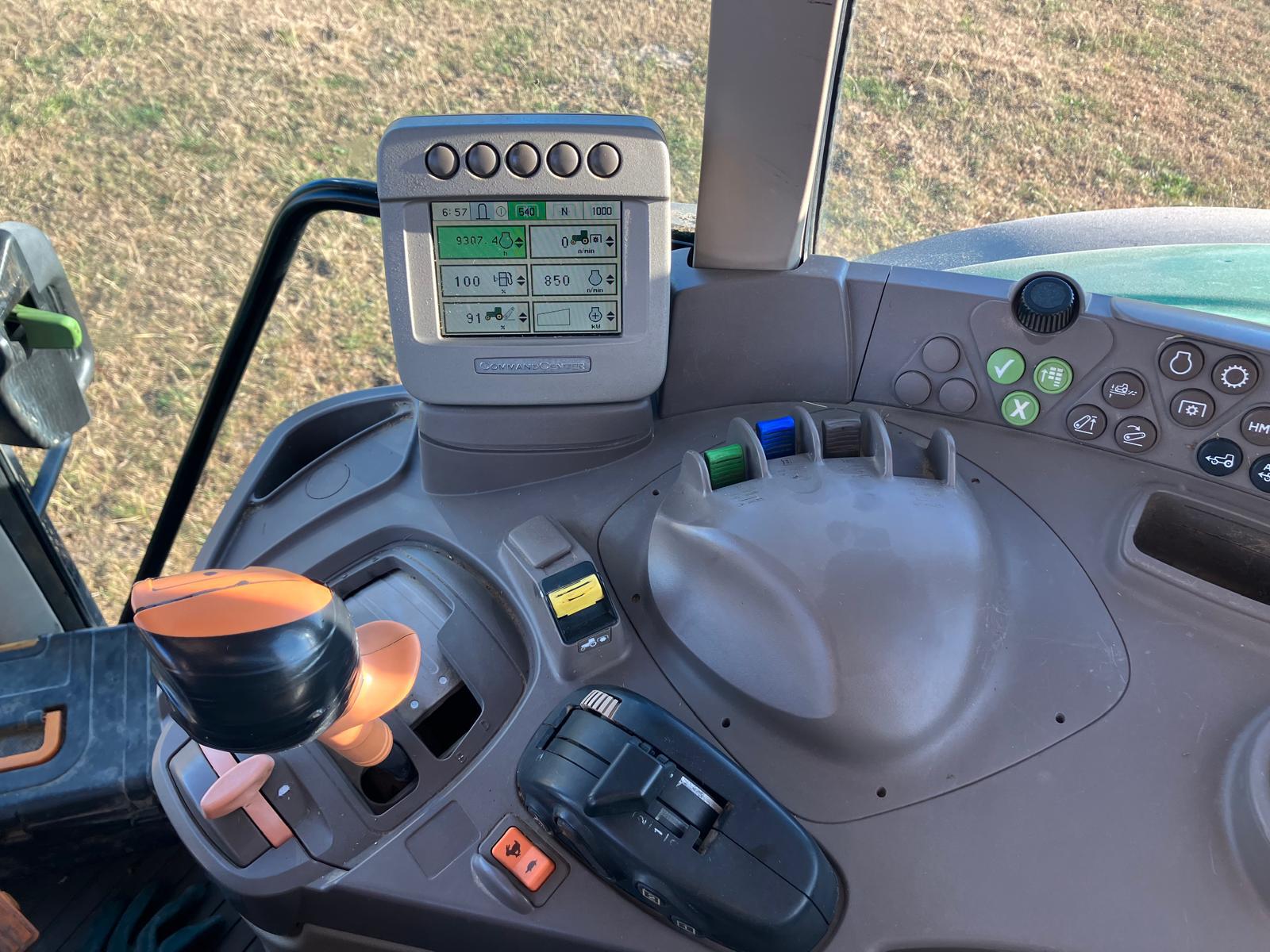 2012 John Deere 6930