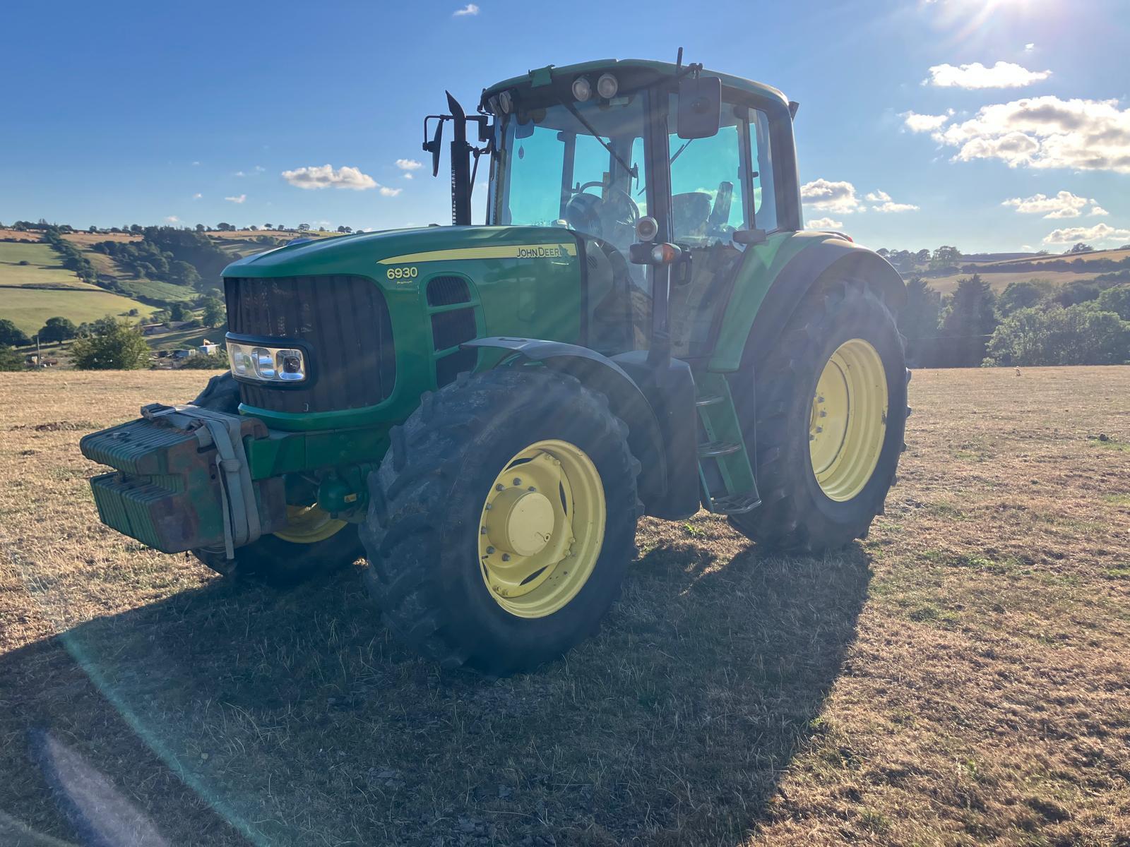 2012 John Deere 6930