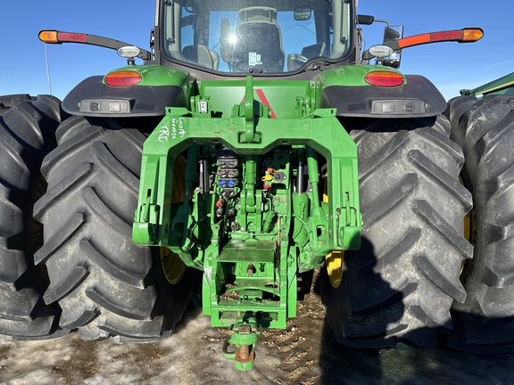 Used 2018 John Deere 8320R Row Crop Tractors at Horizon Ag & Turf in Lloydminster, AB - Photo6