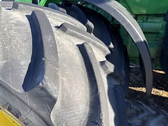 Used 2018 John Deere 8320R Row Crop Tractors at Horizon Ag & Turf in Lloydminster, AB - Photo9