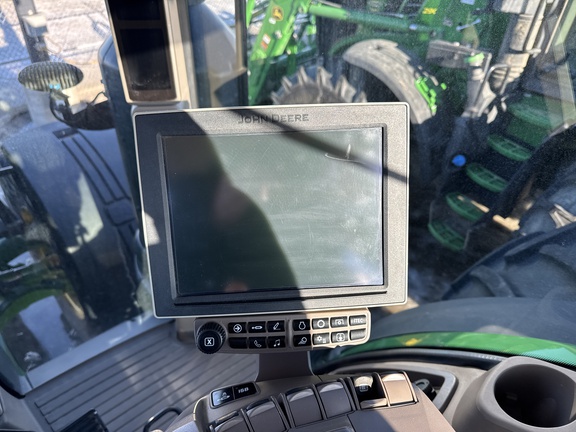 Used 2018 John Deere 8320R Row Crop Tractors at Horizon Ag & Turf in Lloydminster, AB - Photo14