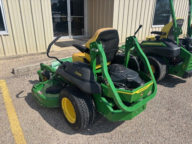 2023 John Deere Z720E Image 3