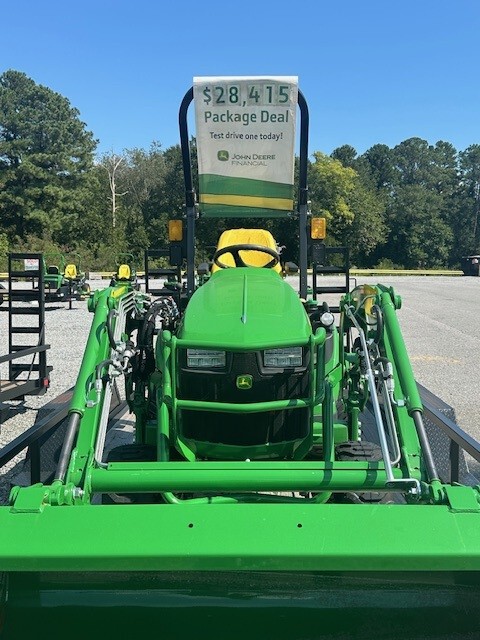 2024 John Deere 1025R Image 4