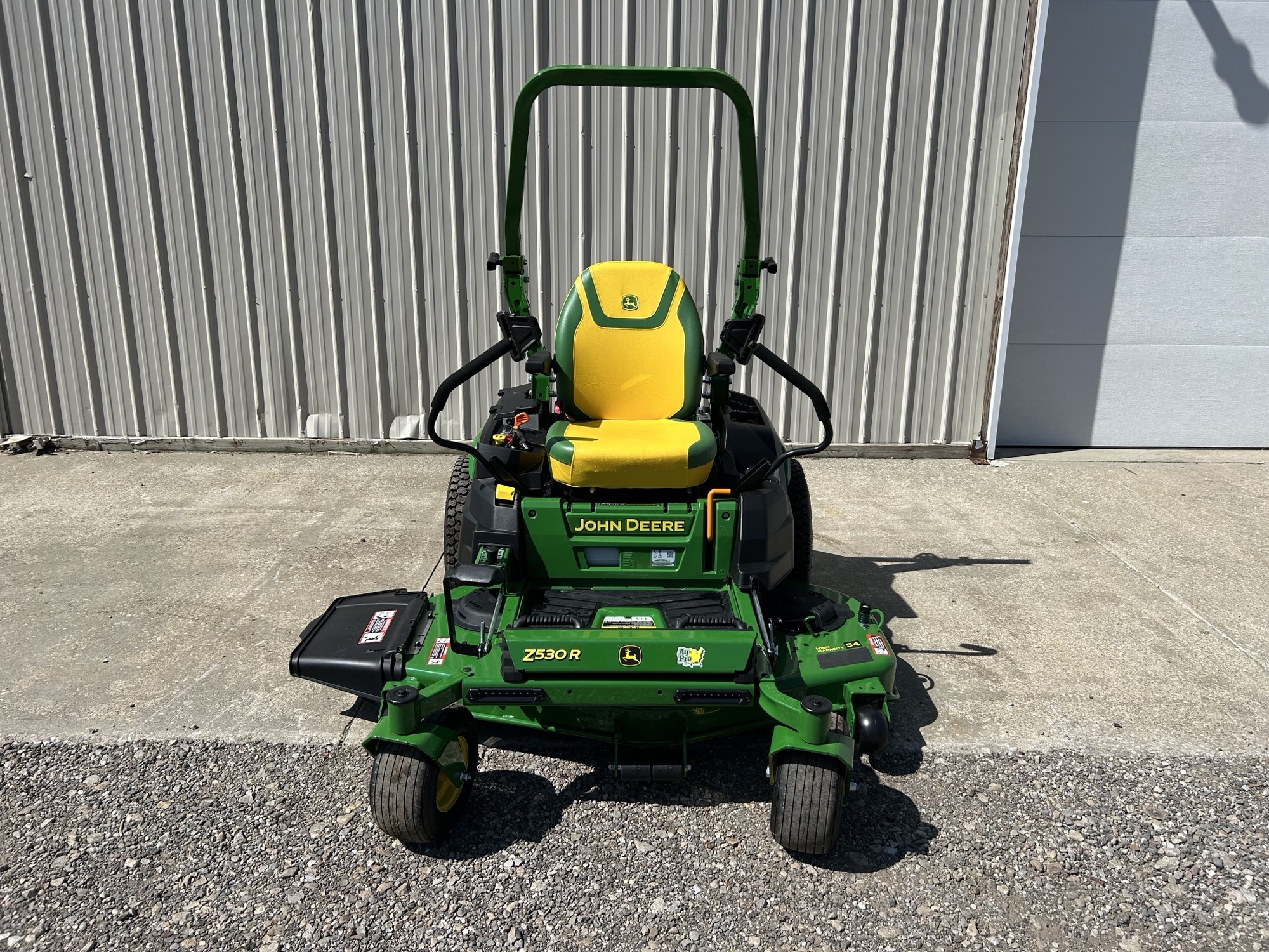 2025 John Deere Z530R Image 2