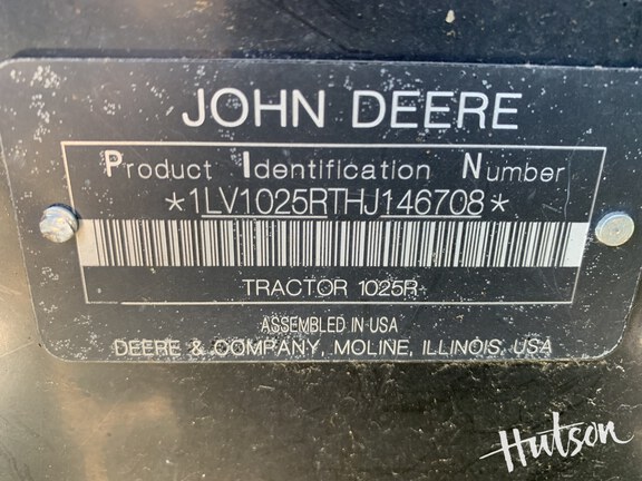 Photo of 2017 John Deere 1025R