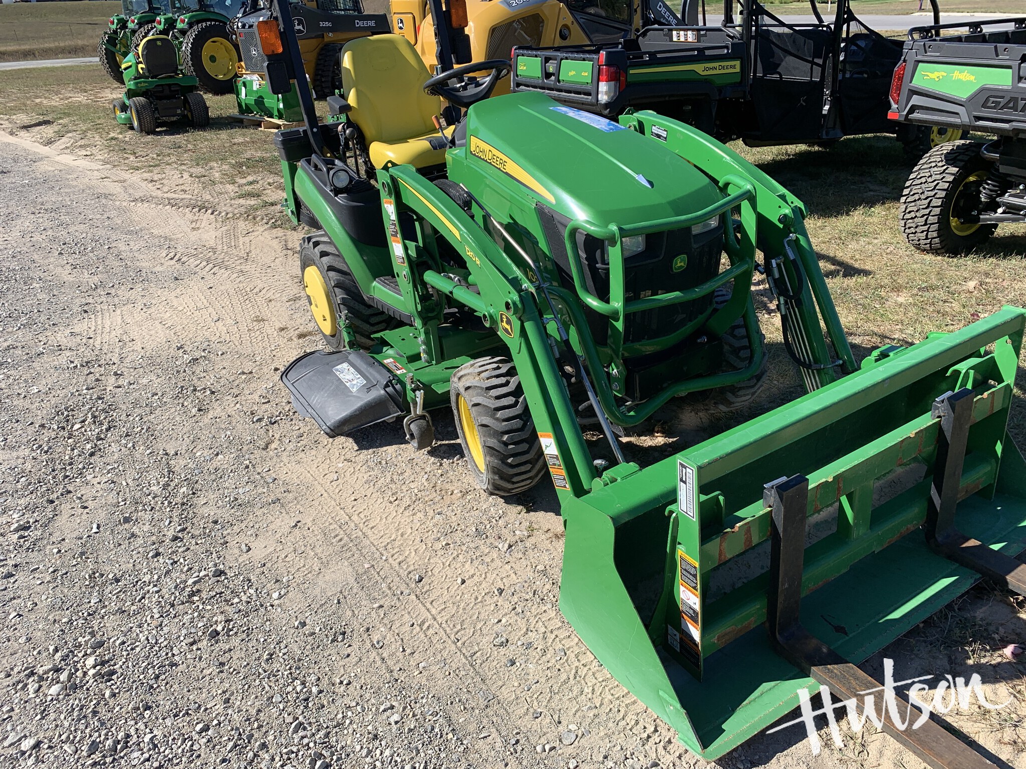 2017 John Deere 1025R