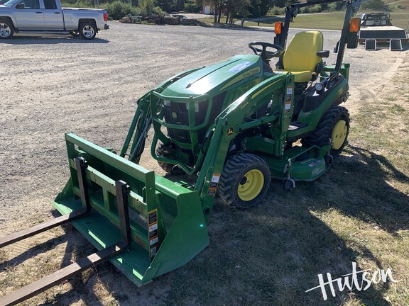Photo of 2017 John Deere 1025R