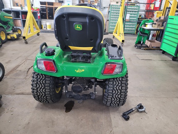 Photo of 2021 John Deere X739