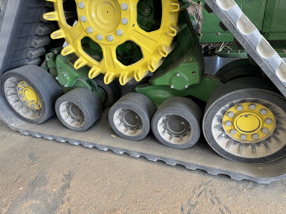 Photo of 2022 John Deere X9 1000