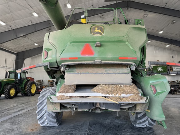 Photo of 2022 John Deere X9 1000