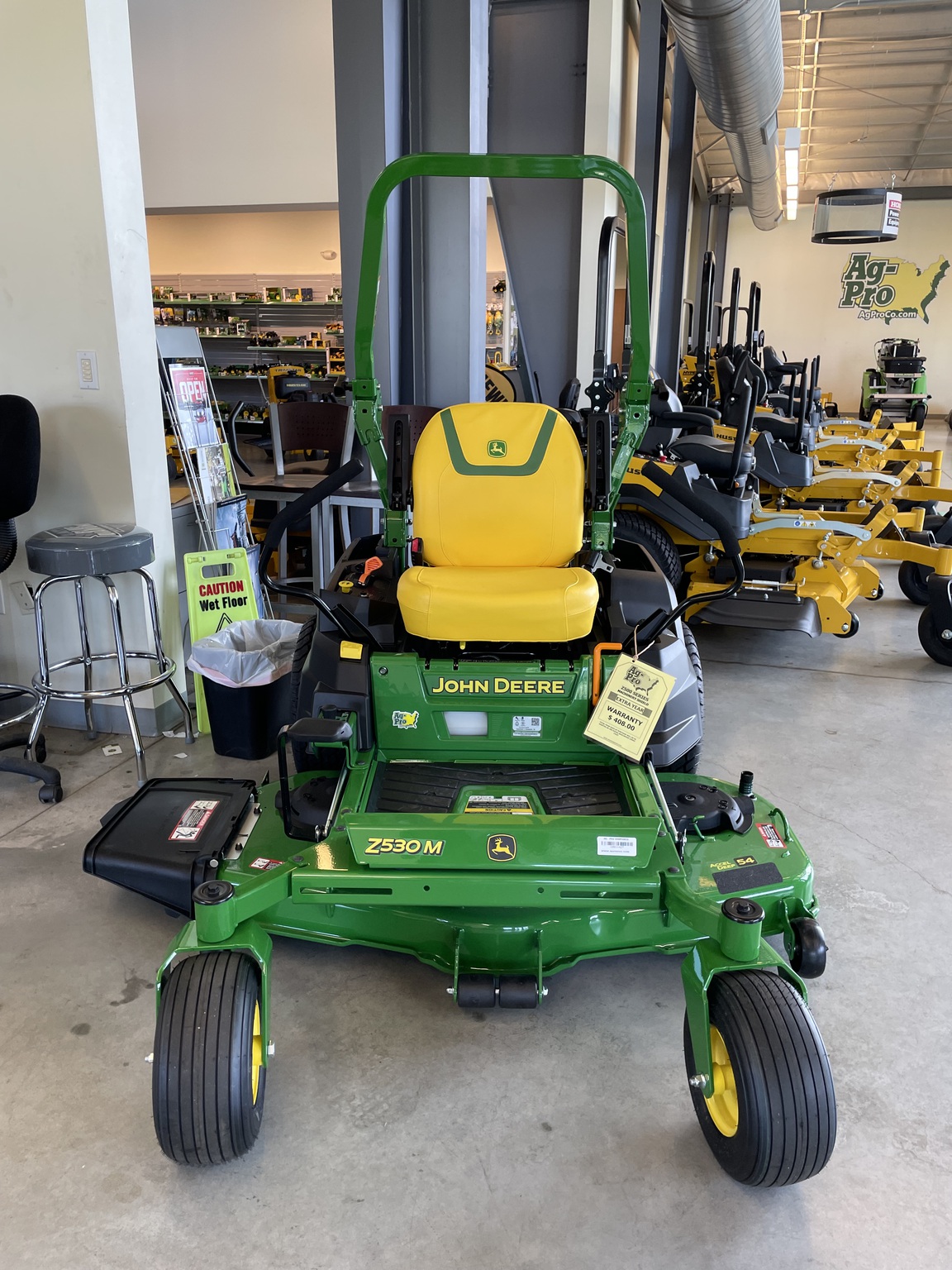 2025 John Deere Z530M Image 2