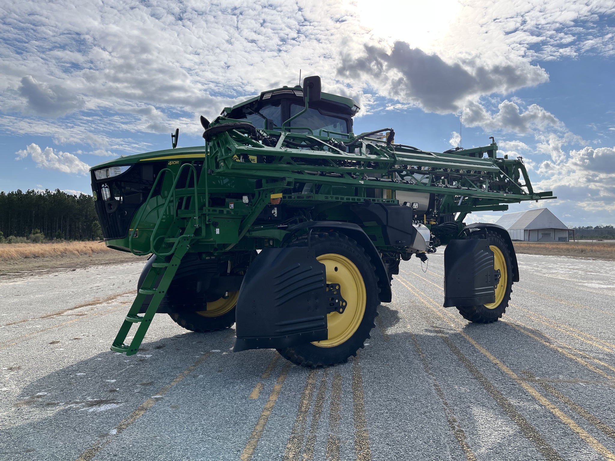 2025 John Deere 410R Image 1