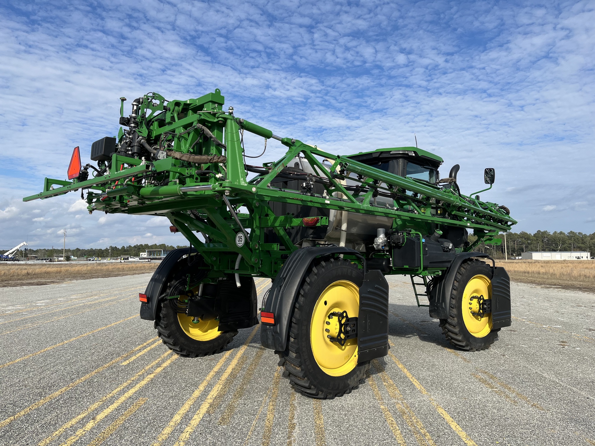 2025 John Deere 410R Image 4