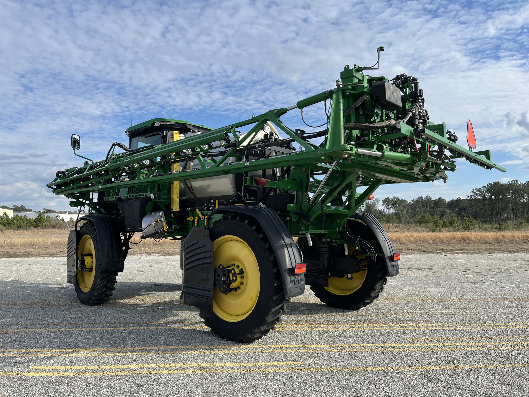 2025 John Deere 410R Image 6