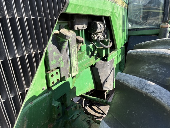 1995 John Deere 8400 (11th thumbnail)