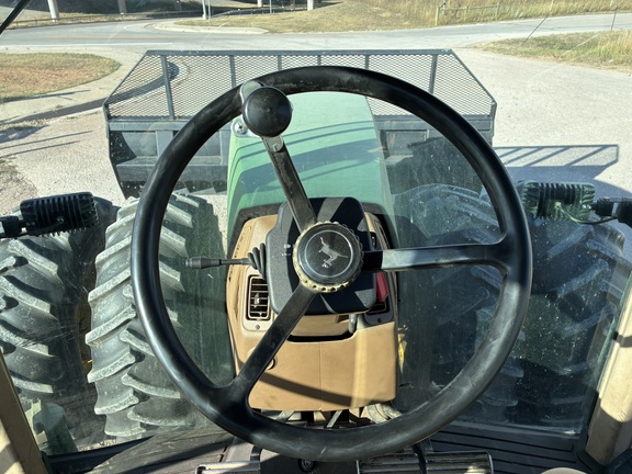1995 John Deere 8400 (21st thumbnail)