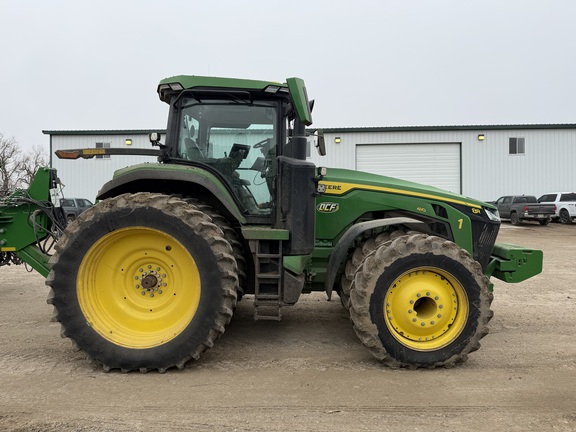 2025 John Deere 8R 410 - Photo2