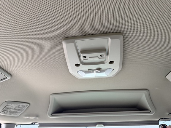 2025 John Deere 8R 410 - Photo31