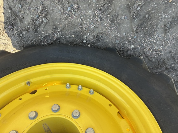 2025 John Deere 8R 410 - Photo14