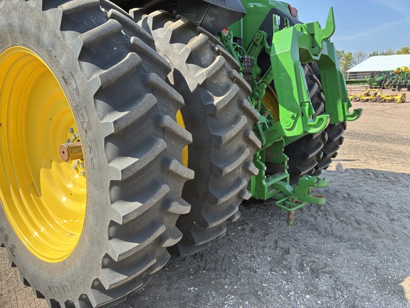 2025 John Deere 8R 410 - Photo24