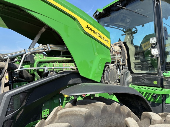 2025 John Deere 8R 410 - Photo29