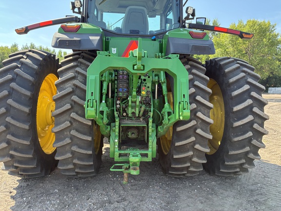 2025 John Deere 8R 410 - Photo31