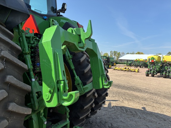 2025 John Deere 8R 410 - Photo35