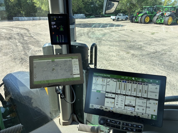 2025 John Deere 8R 410 - Photo38