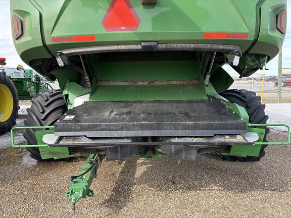 Used 2025 John Deere X9 1000 Combines at Horizon Ag & Turf in Lloydminster, AB - Photo7