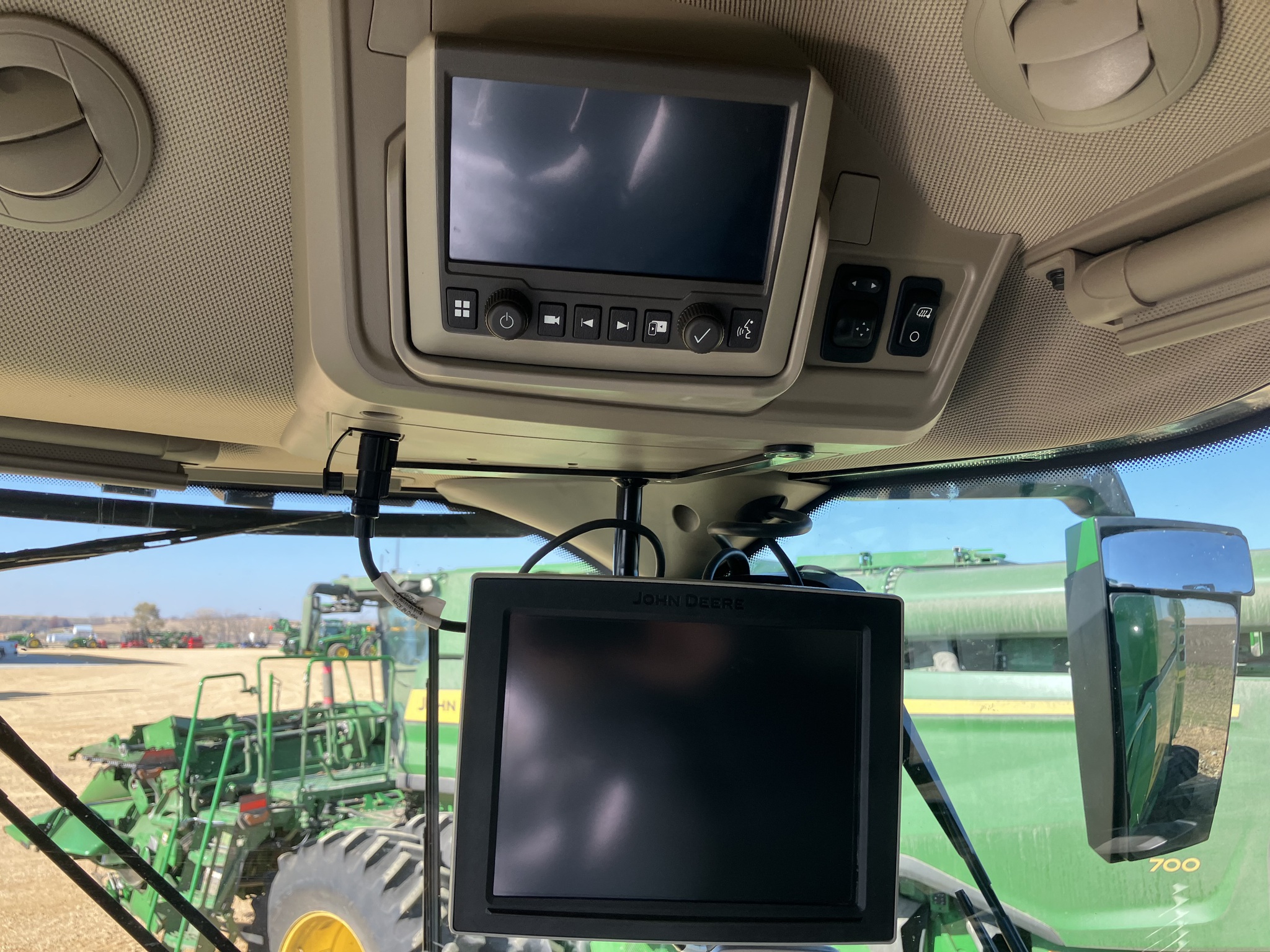 2023 John Deere X9 1000 Image 21